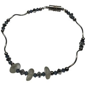 Anklet or Bracelet with twist Clasp